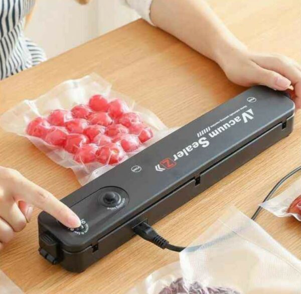 Machine à Sceller Les Aliments Sous Vide 220V/110V -10 Sacs Gratuits Pour La Conservation Des Aliments À Domicile – Image 2