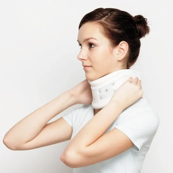 Collier Cervical Médical Rigide – Image 3