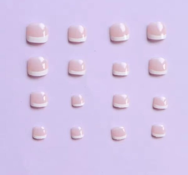 Packs De 36 Faux Ongles De Pieds Élégants avec 36 Autocollants – French – Image 7